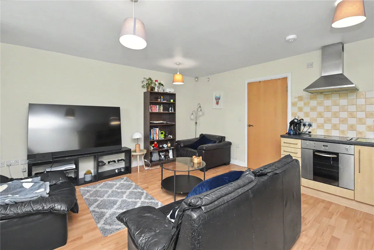 Kirkstall Road, Burley, LS4, photo 4