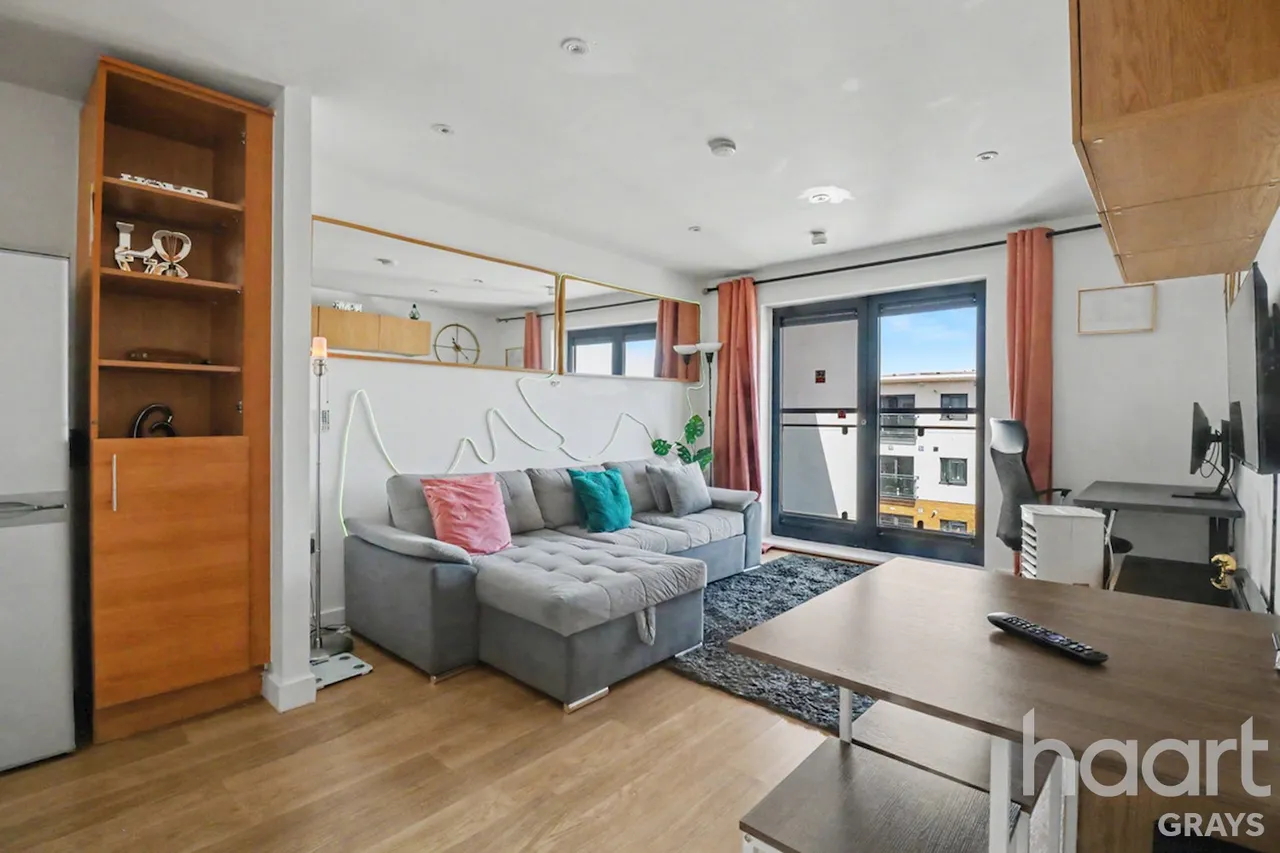 Seally Road, Grays, RM17, photo 2