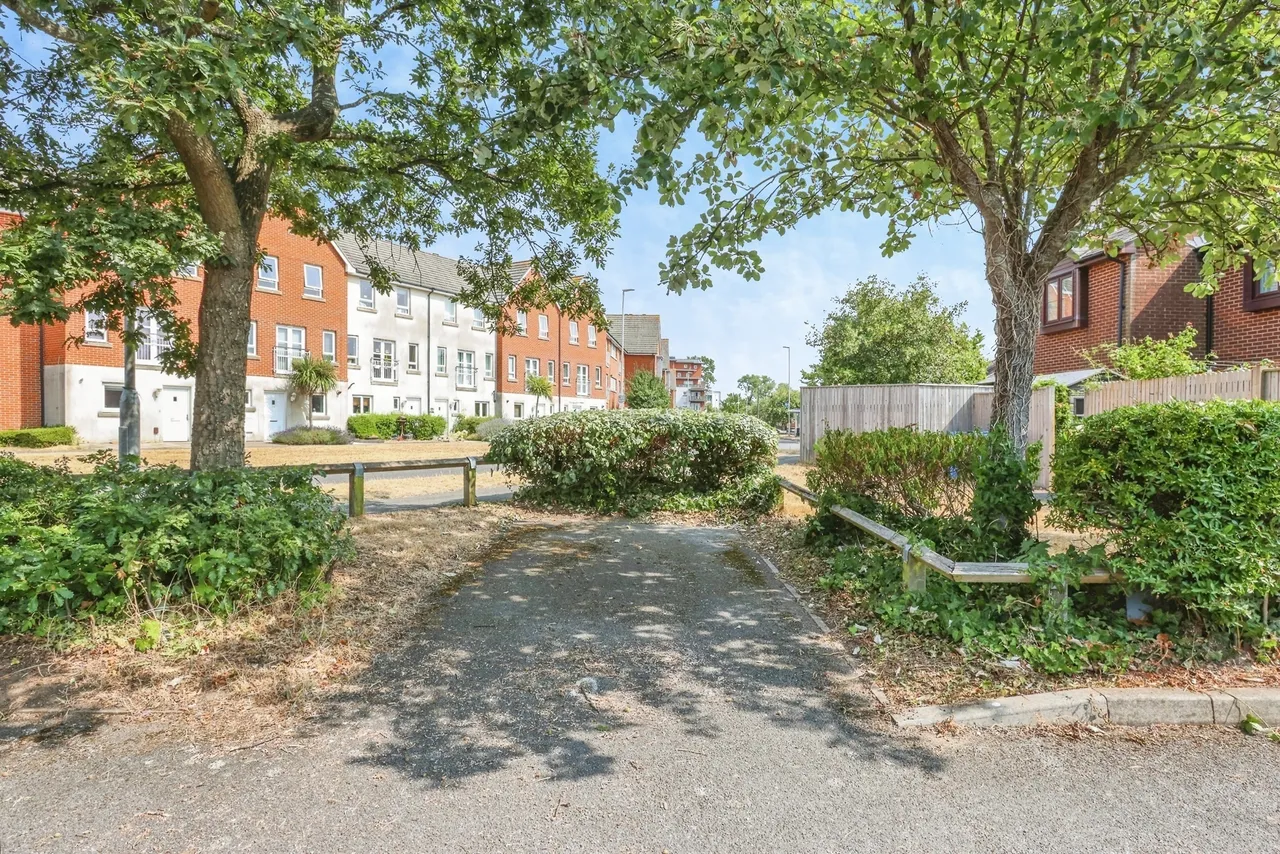 Colborne Close, Poole, BH15, photo 19