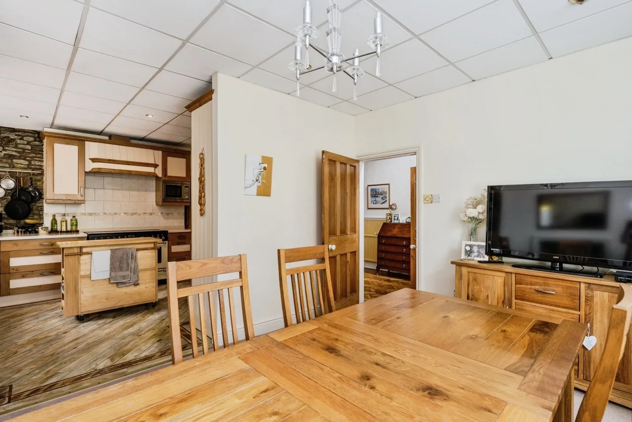 Greenfield Terrace, Sketty, SA2, photo 6