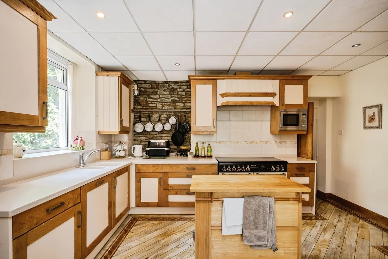 Greenfield Terrace, Sketty, SA2, photo 8