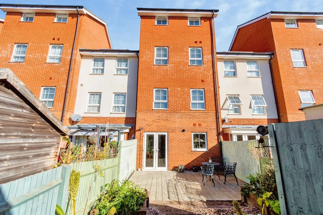 Minchin Acres, Hedge End, SO30, photo 28