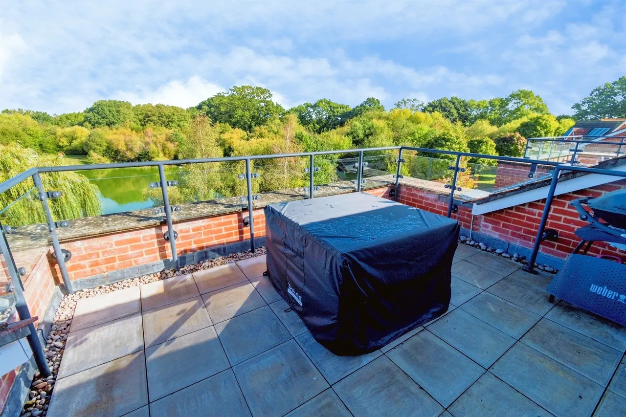 4 bed house for sale, Minchin Acres, Hedge End, SO30