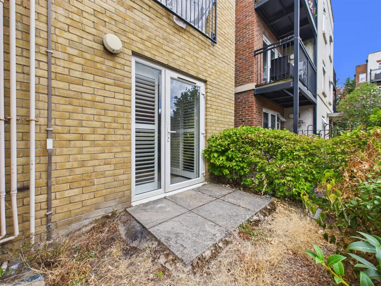 Truesdales, Ickenham, Uxbridge, UB10 8FX, photo 5