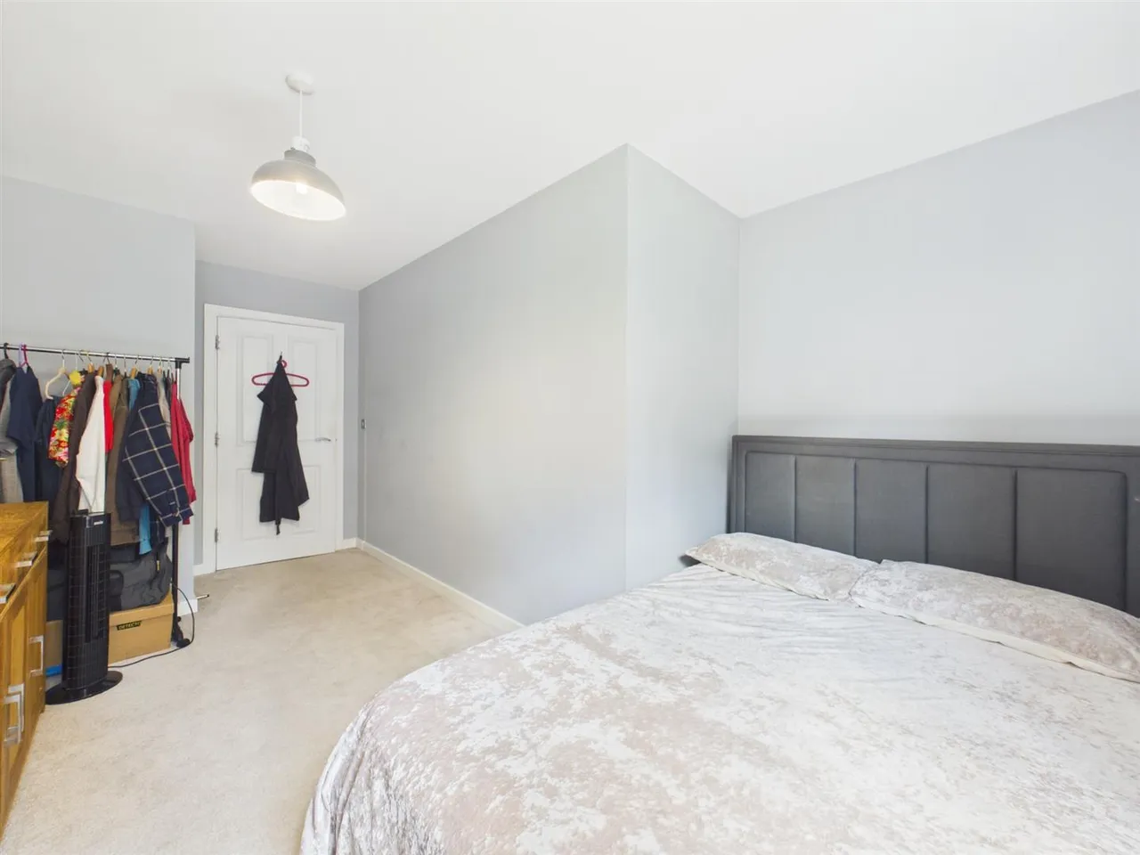 Truesdales, Ickenham, Uxbridge, UB10 8FX, photo 9