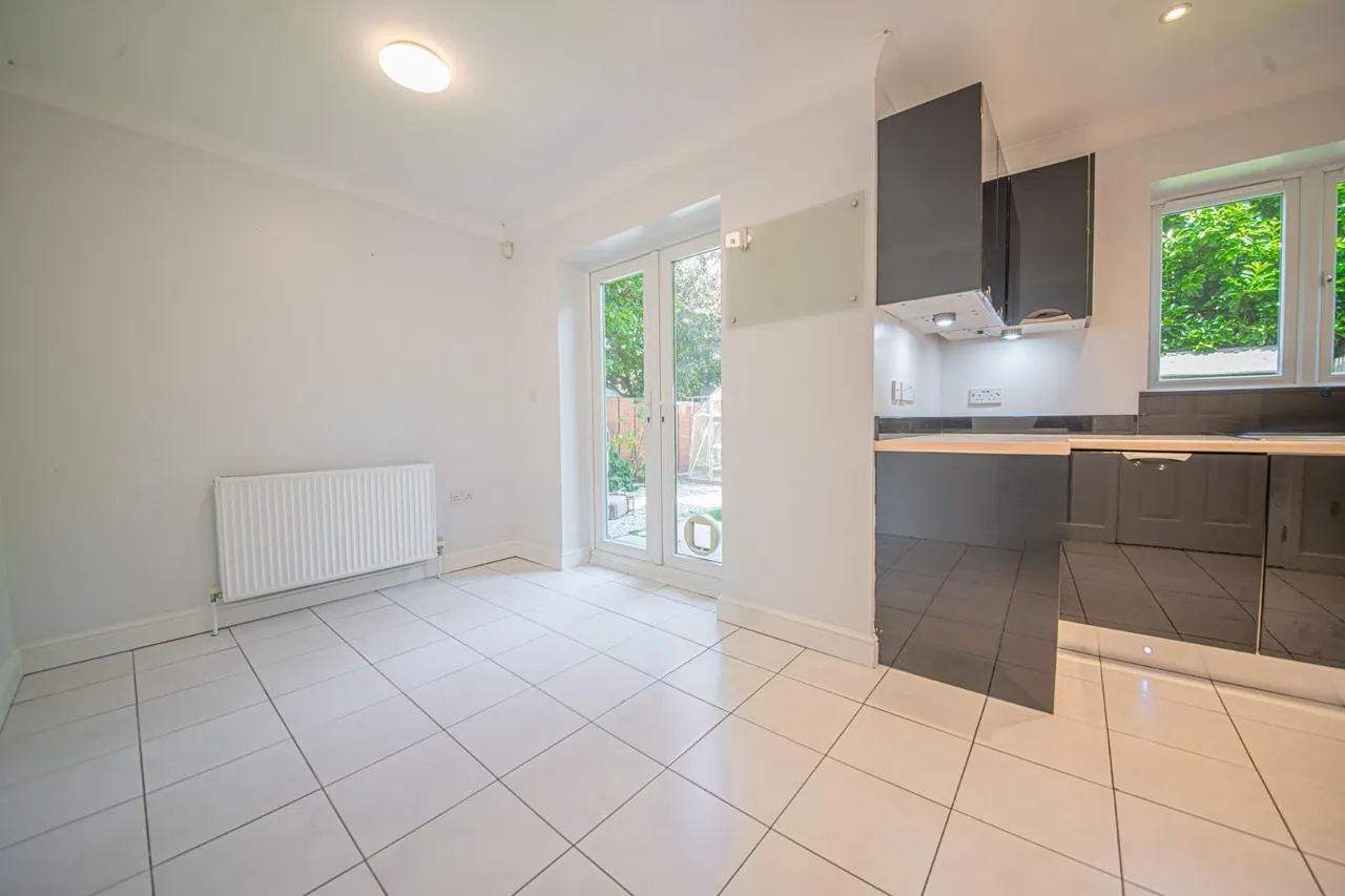 Chestnut Avenue, Eastleigh, SO50 5BX, photo 7
