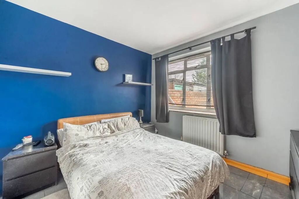 Islip Manor Road, Northolt, UB5, photo 4