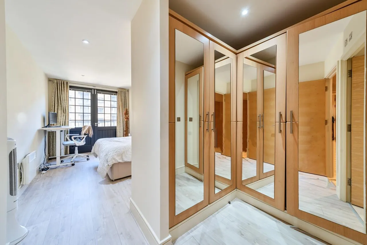 Cayenne Court, Shad Thames, SE1, photo 4