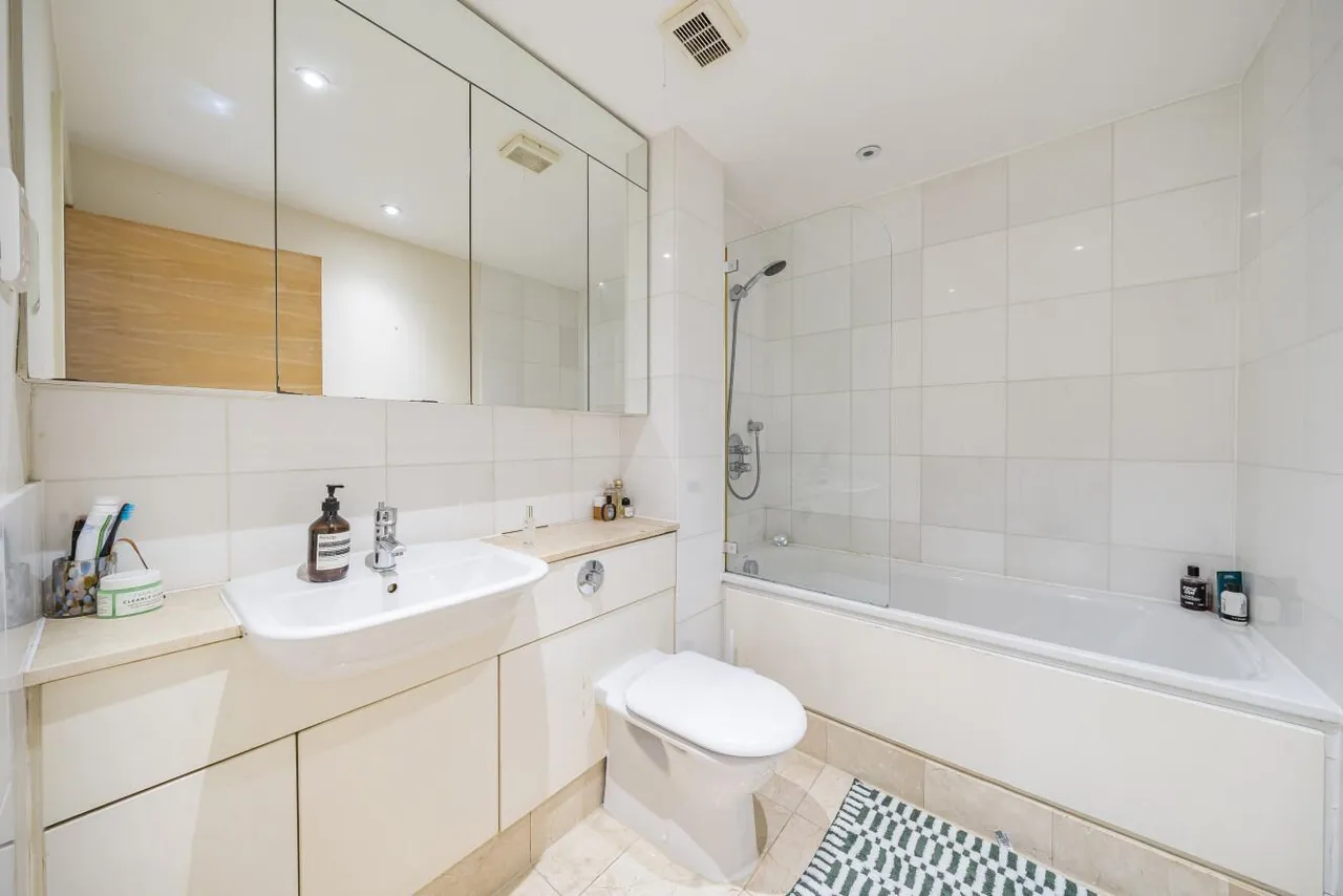 Cayenne Court, Shad Thames, SE1, photo 8
