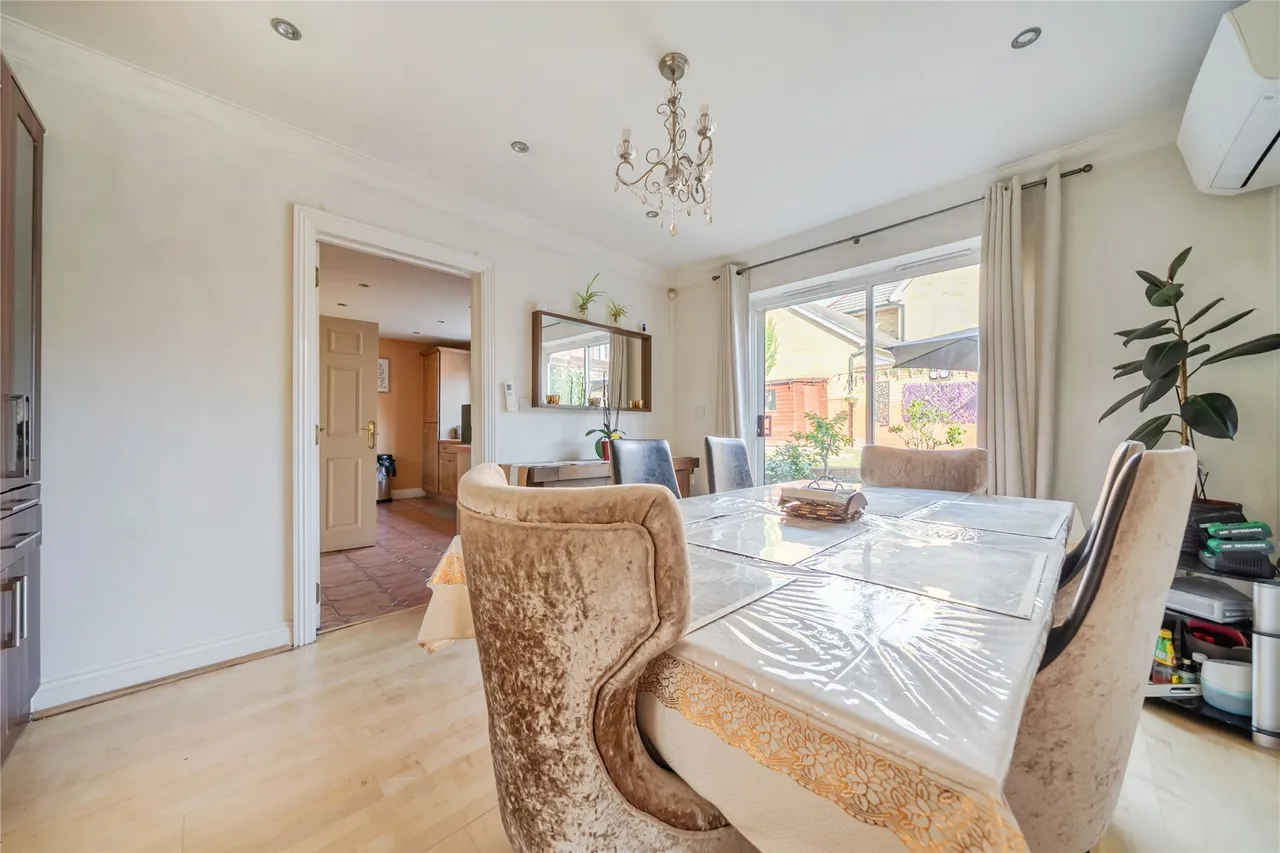 Trenear Close, Orpington, BR6, photo 6