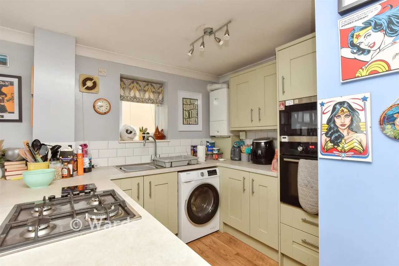 Station Road, Rainham, ME8, photo 2