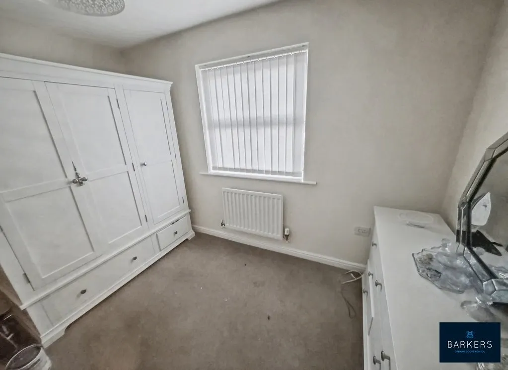 Fearnley Croft Gomersal, Cleckheaton BD19 4NQ, photo 8