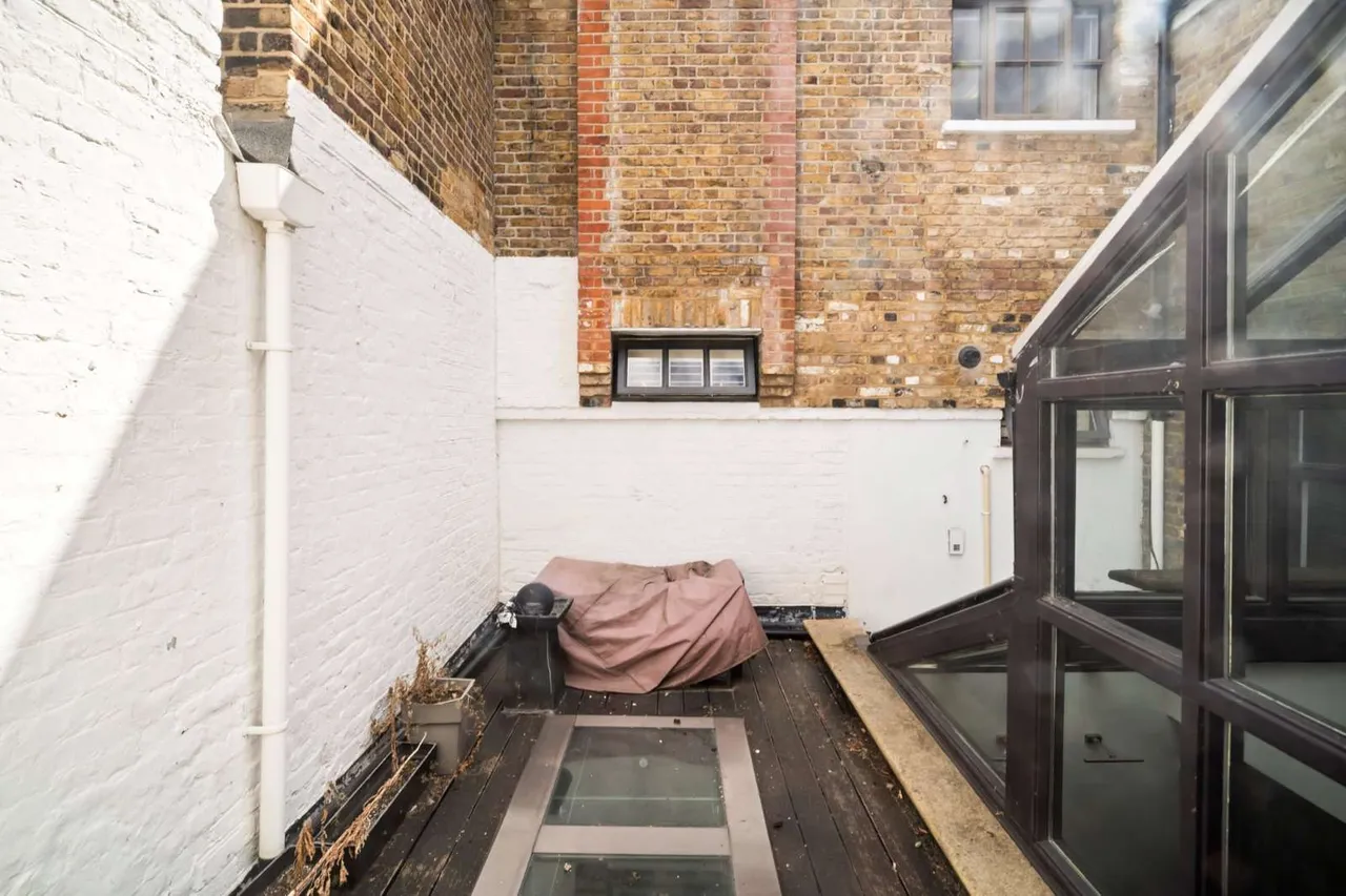 Vicarage Crescent, Battersea, SW11, photo 10