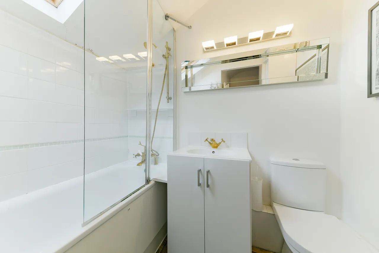 School Road, Hampton Wick, KT1 4DE, photo 10