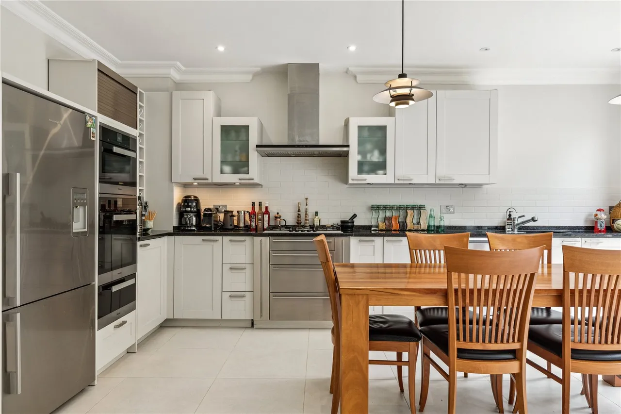 Kelsall Mews, Richmond, TW9, photo 3