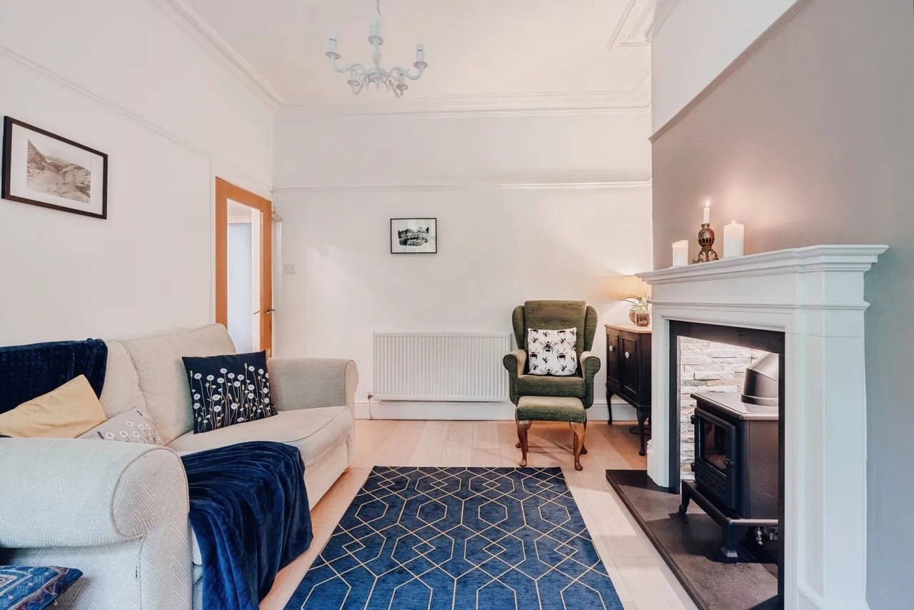 Lansdowne Close, Burnley, BB11, photo 10