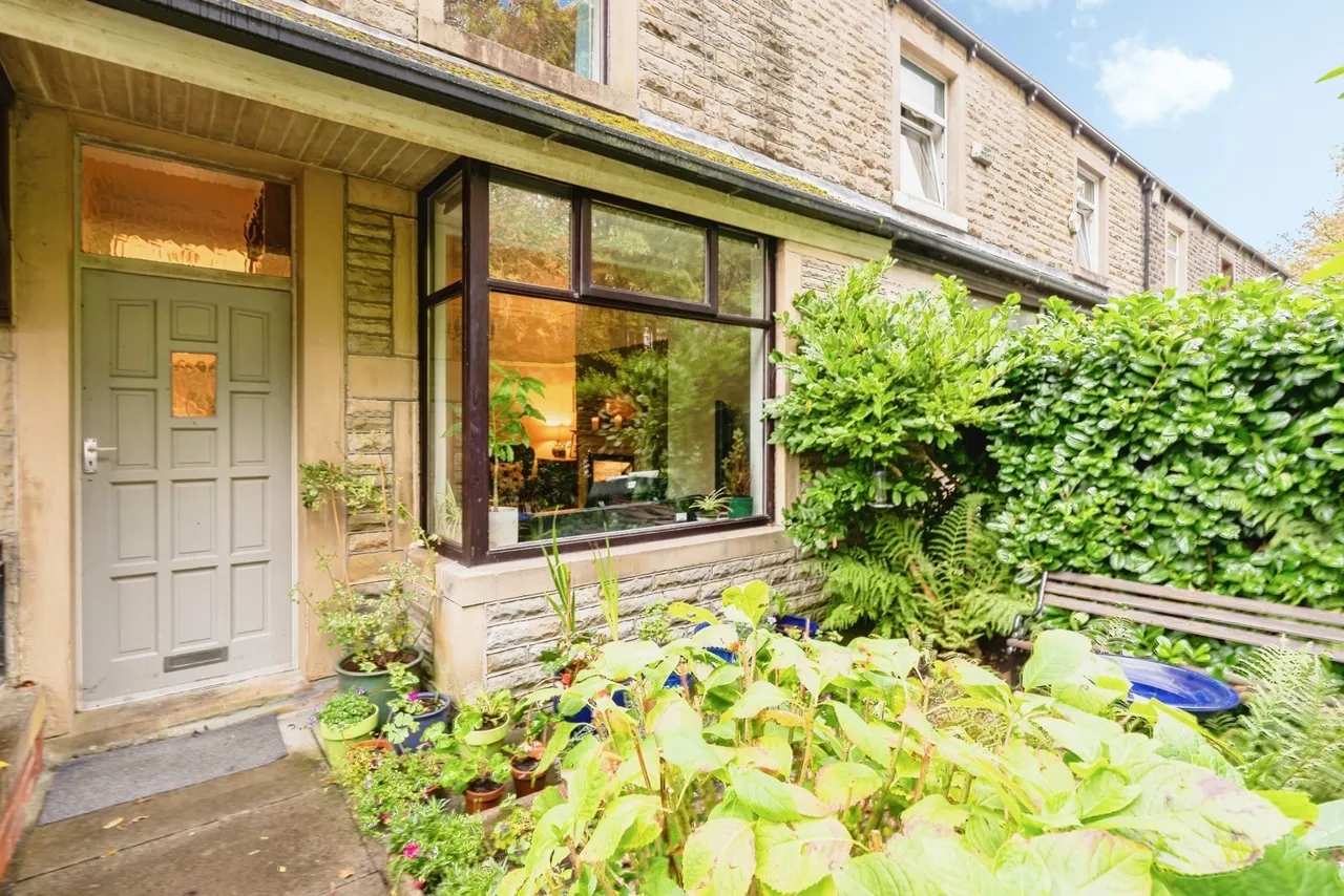 3 bed house for sale, Lansdowne Close, Burnley, BB11