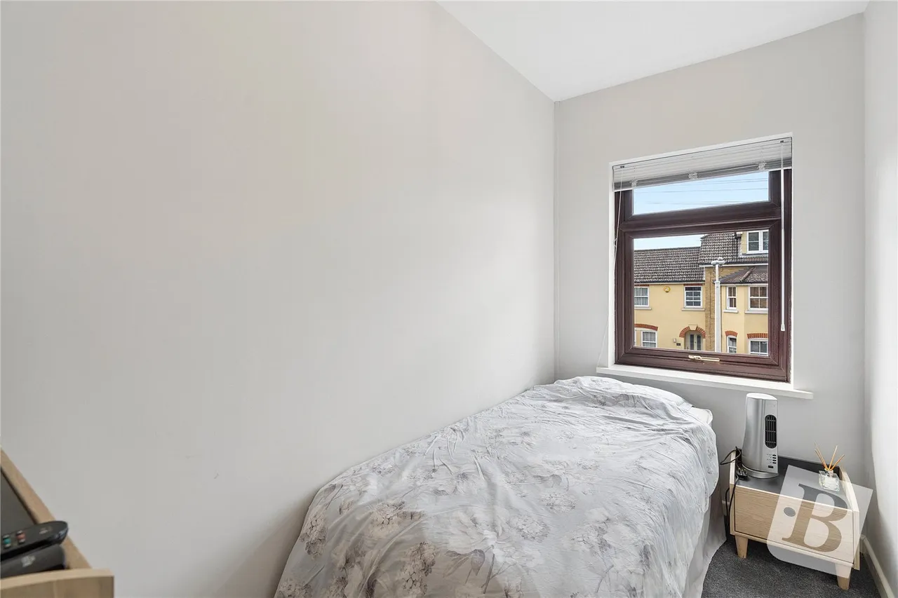 Manor Road, Romford, RM1, photo 10