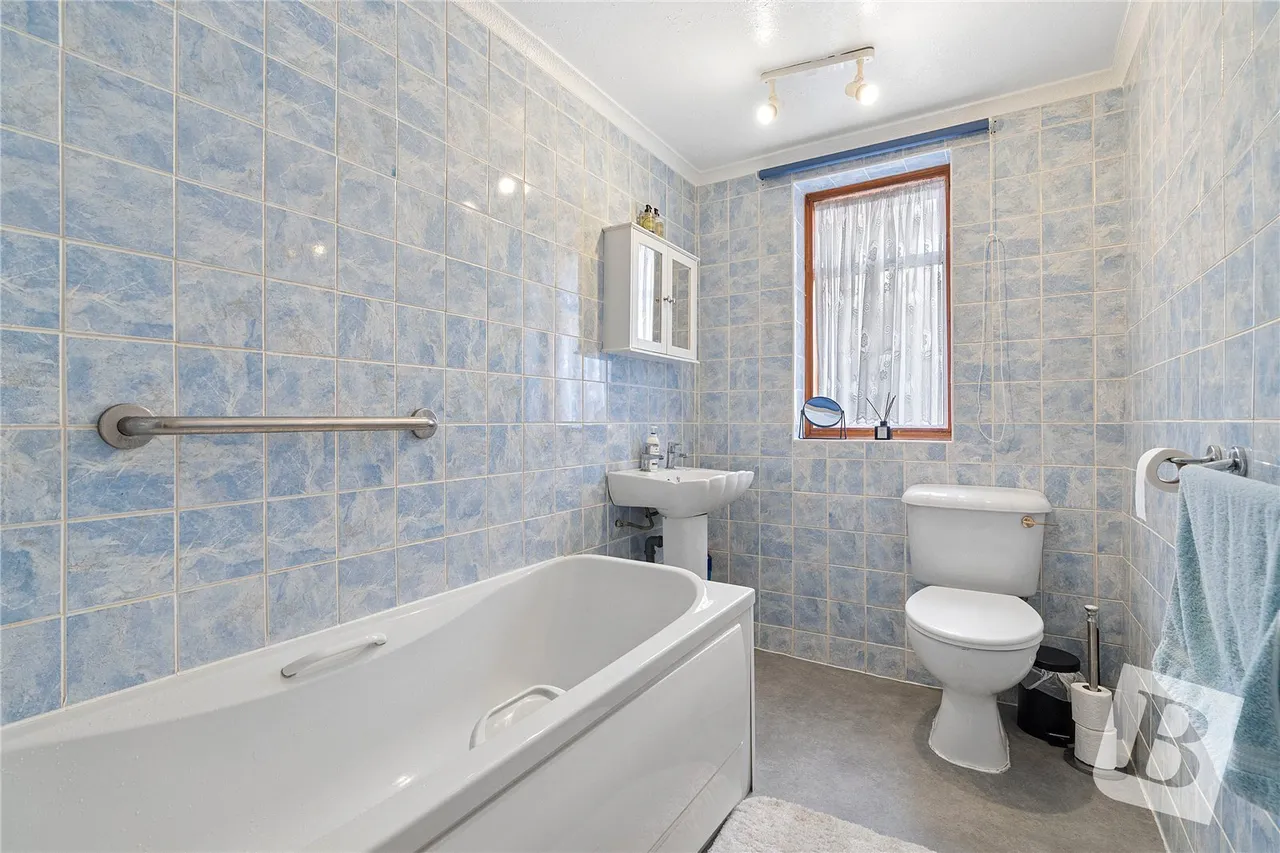 Manor Road, Romford, RM1, photo 11