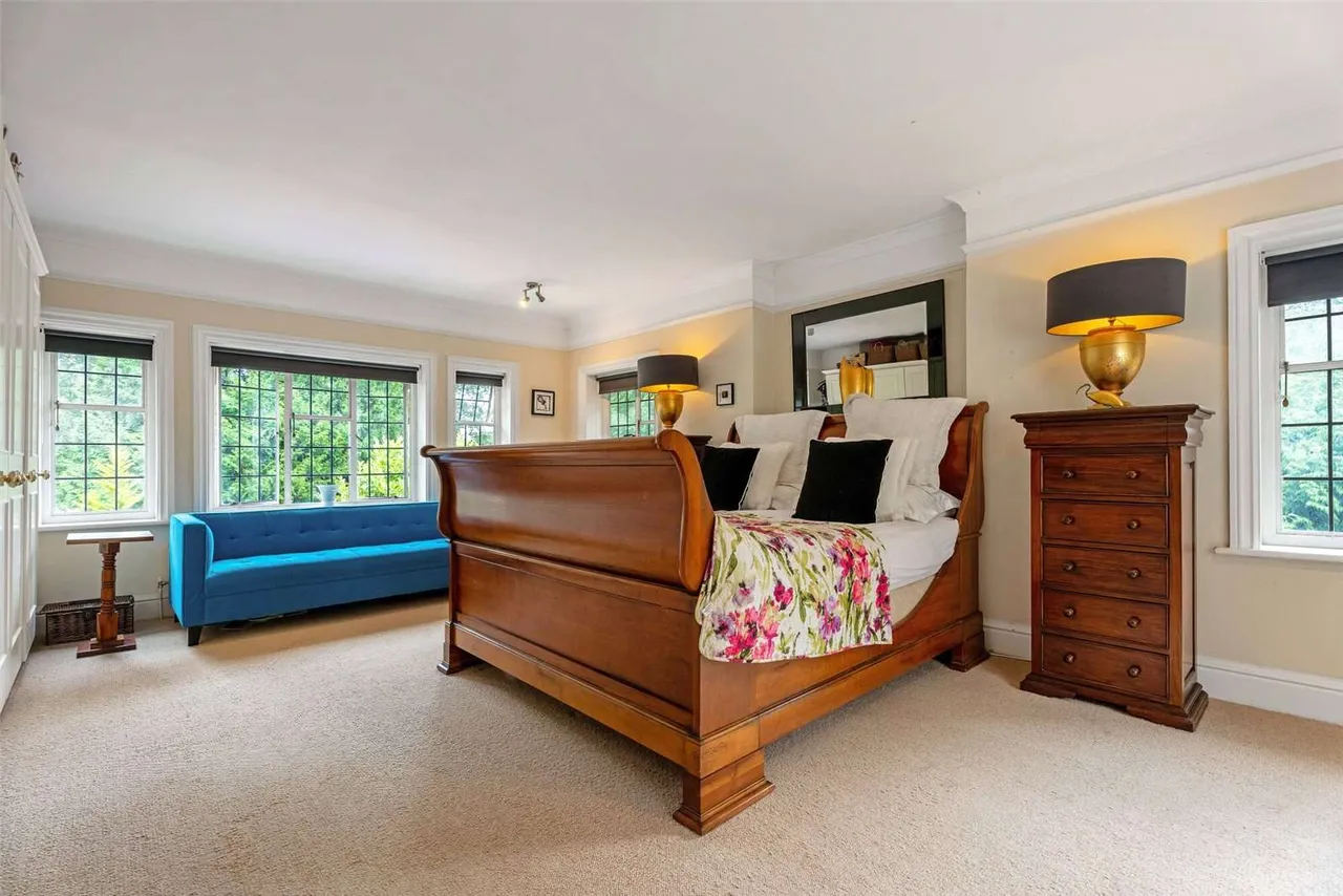Main Road, Hallow, Worcester, Worcestershire, WR2 6PH, photo 11