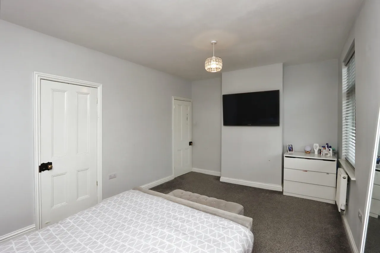 Station Road, Woodhouse, Sheffield, South Yorkshire, S13, photo 15