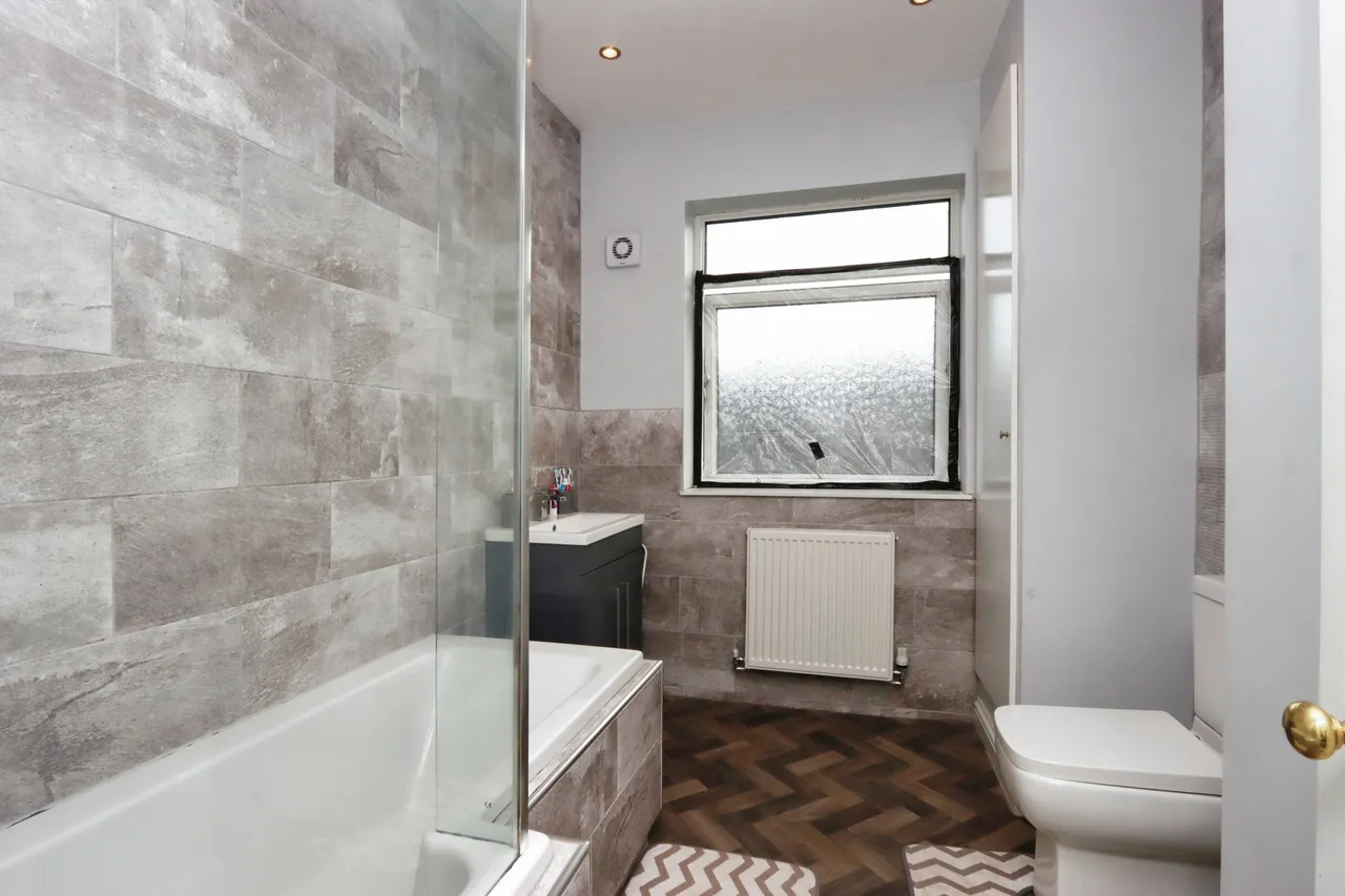Station Road, Woodhouse, Sheffield, South Yorkshire, S13, photo 8