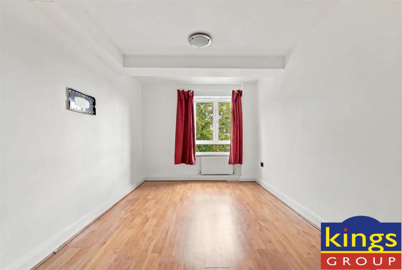 Washbourne Court, Edmonton, N9, photo 8