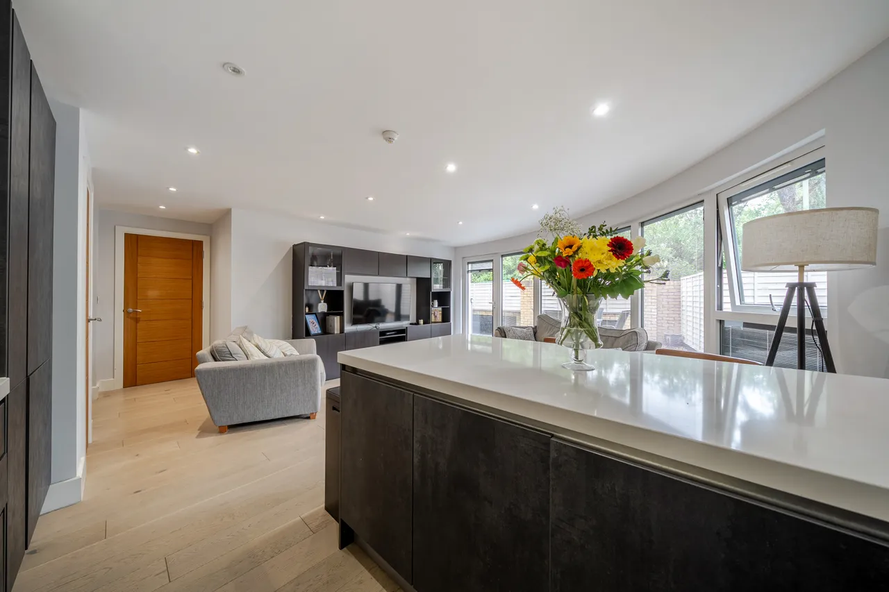 Court Lane, Epsom, KT19, photo 7
