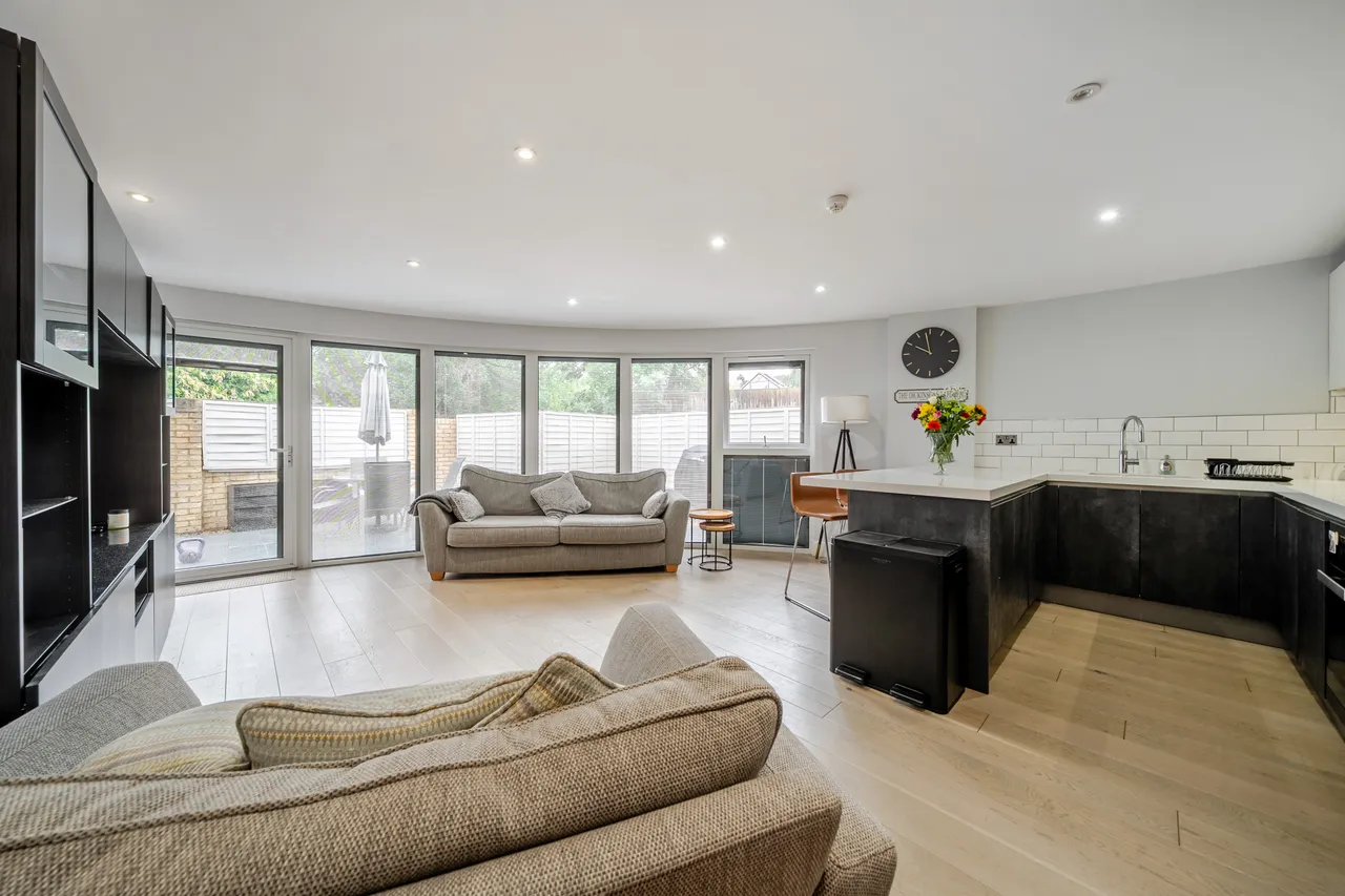 Court Lane, Epsom, KT19, photo 5