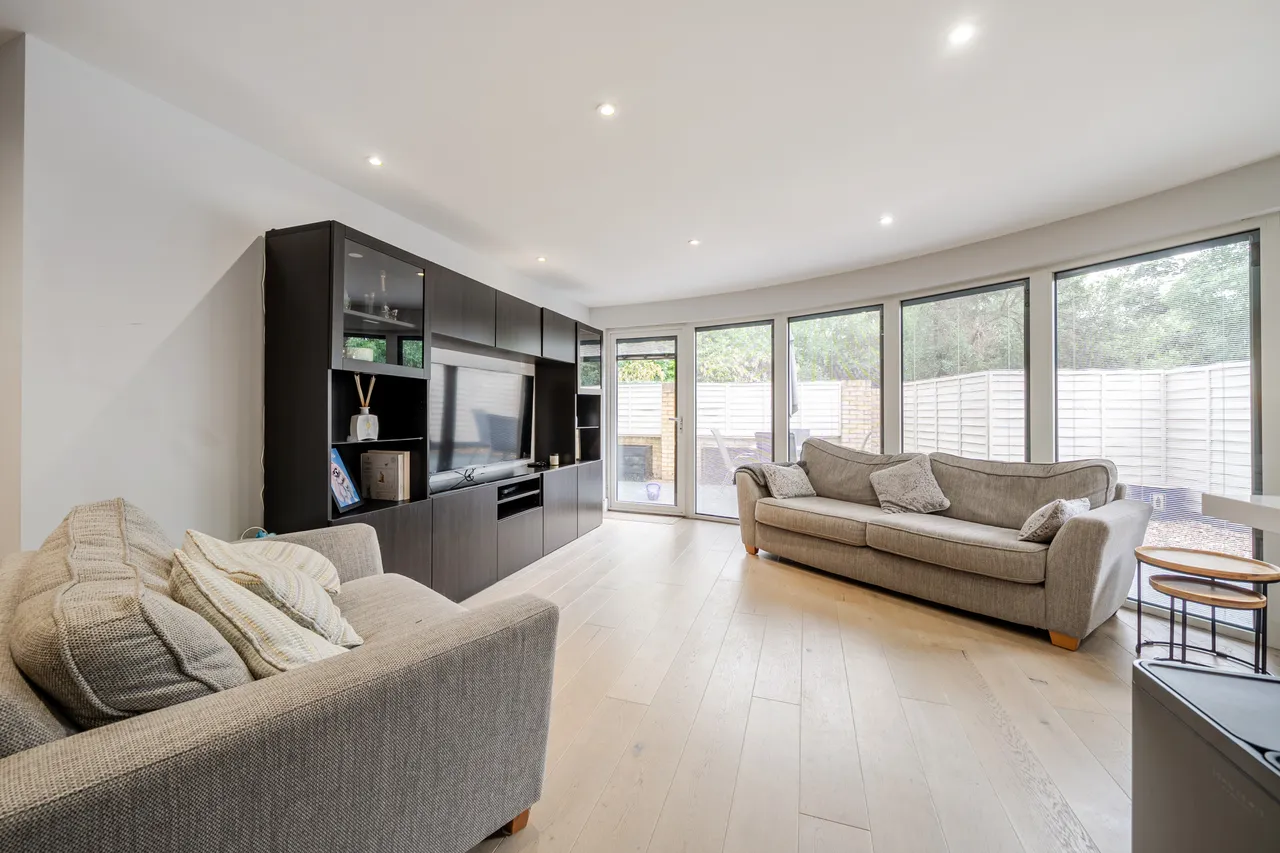 Court Lane, Epsom, KT19, photo 10