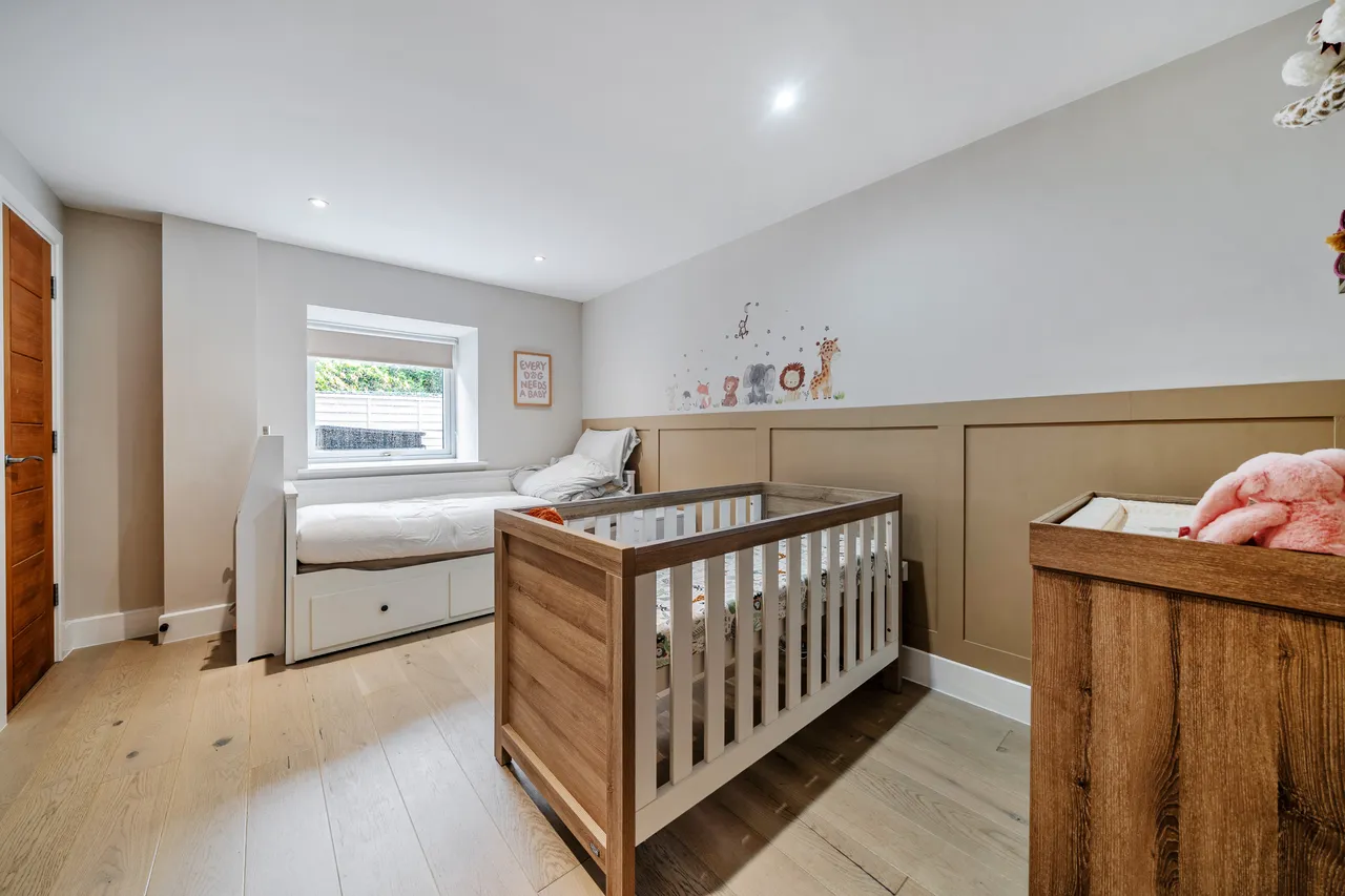 Court Lane, Epsom, KT19, photo 12