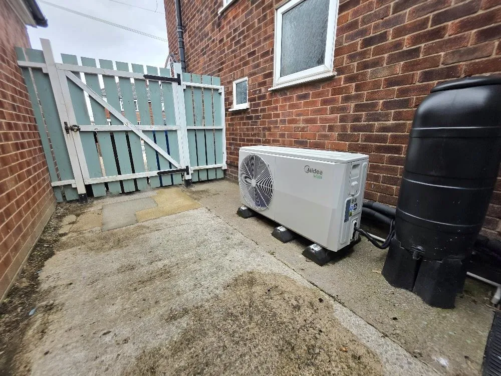 Lydney Avenue, Heald Green, photo 16