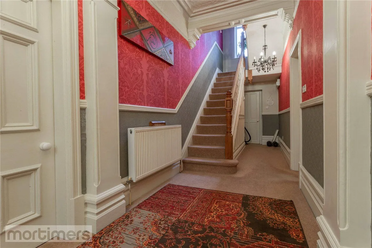 Whalley Road, Accrington, BB5, photo 4
