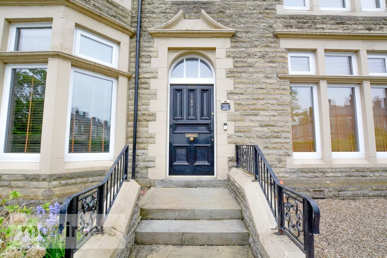 Whalley Road, Accrington, BB5, photo 25
