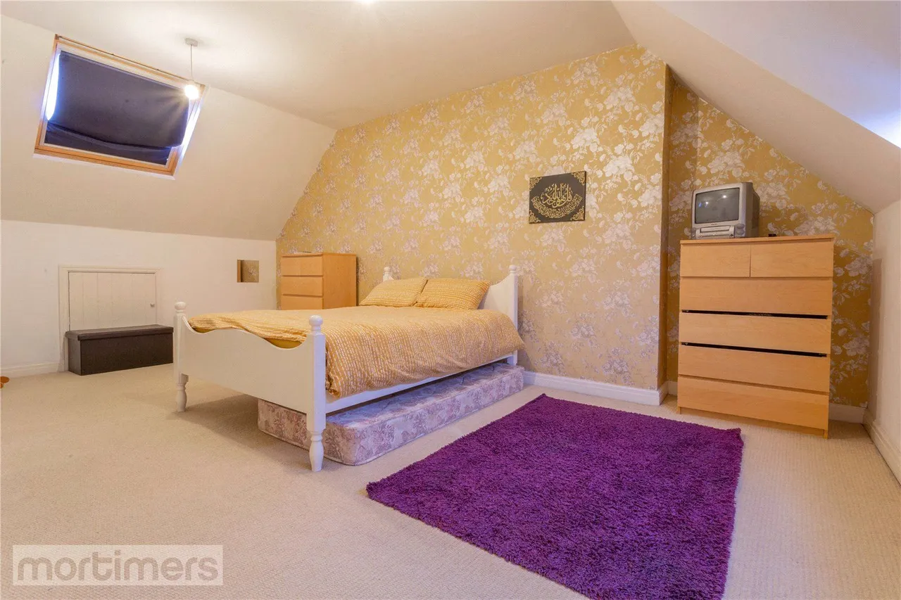 Whalley Road, Accrington, BB5, photo 20