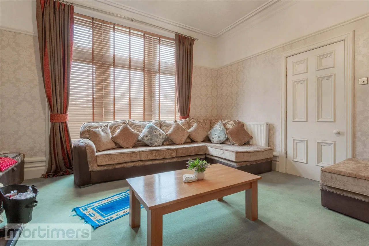 Whalley Road, Accrington, BB5, photo 6