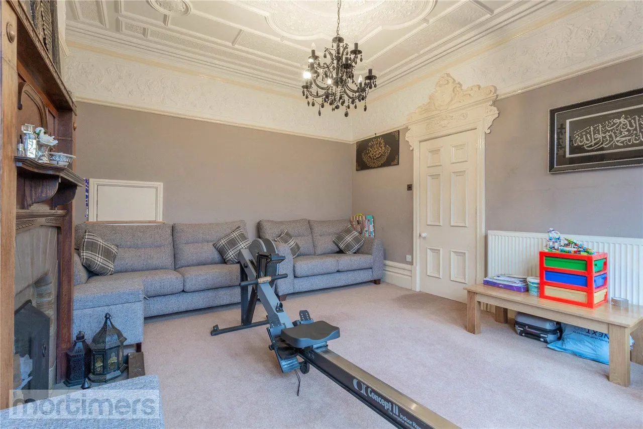 Whalley Road, Accrington, BB5, photo 7
