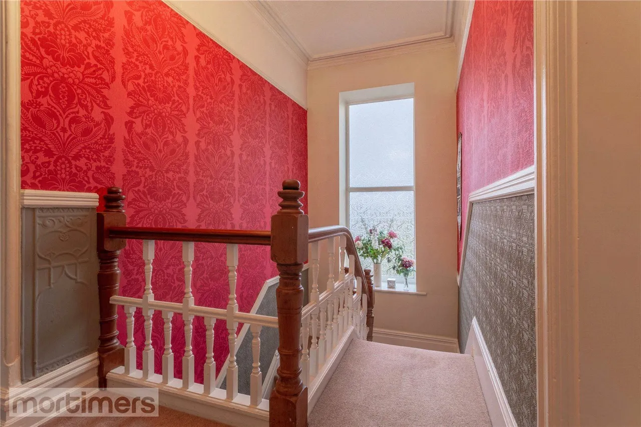 Whalley Road, Accrington, BB5, photo 14