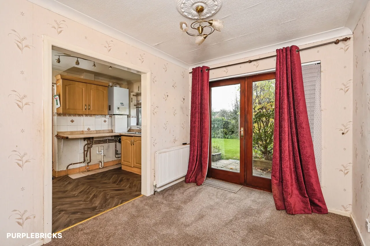 Barrows Green Lane, Widnes, WA8, photo 3
