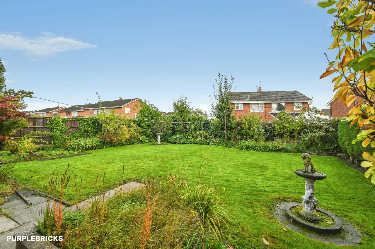 Barrows Green Lane, Widnes, WA8, photo 24