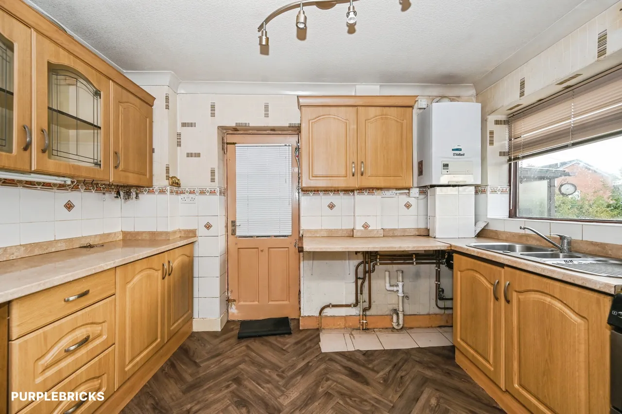 Barrows Green Lane, Widnes, WA8, photo 13