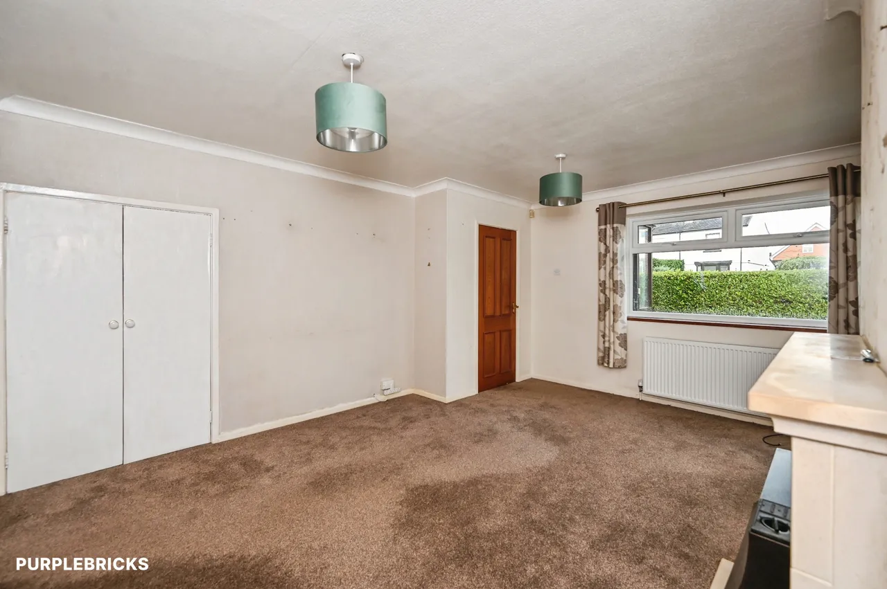 Barrows Green Lane, Widnes, WA8, photo 6