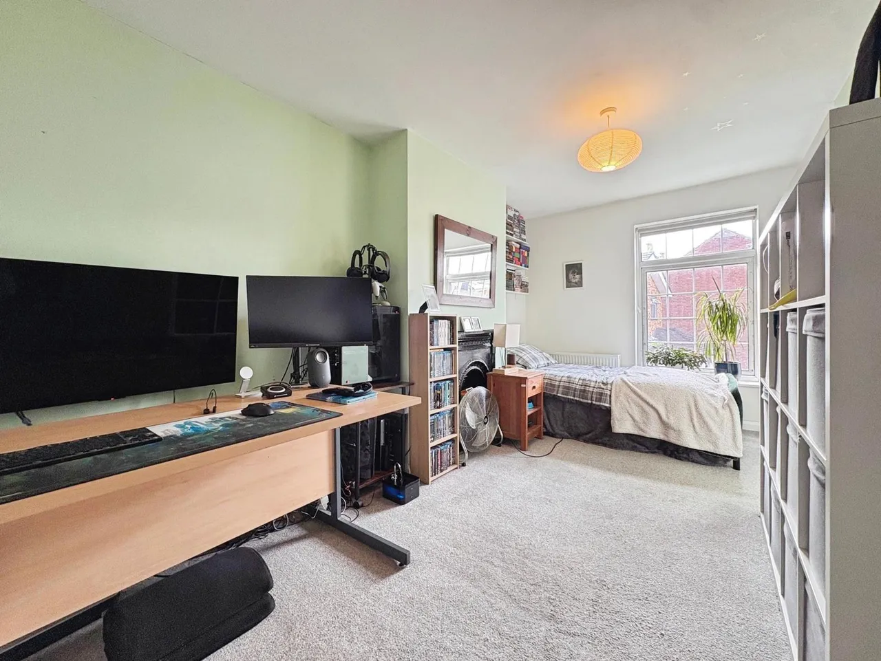 Pembury Place, Aldershot, Hampshire, GU12 4PF, photo 9
