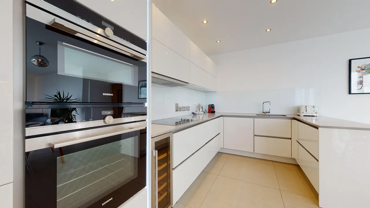 Olympic Park Avenue, London, E20, photo 10