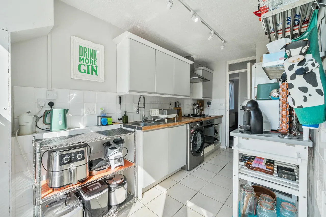 Elam Close, SE5, photo 16