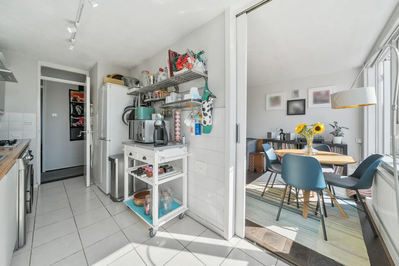 Elam Close, SE5, photo 11