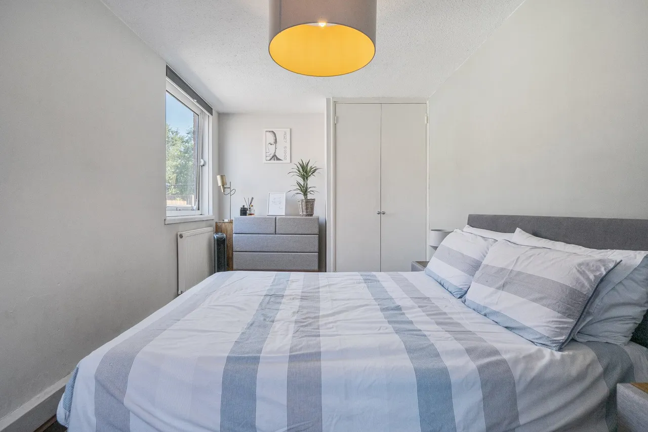 Elam Close, SE5, photo 8