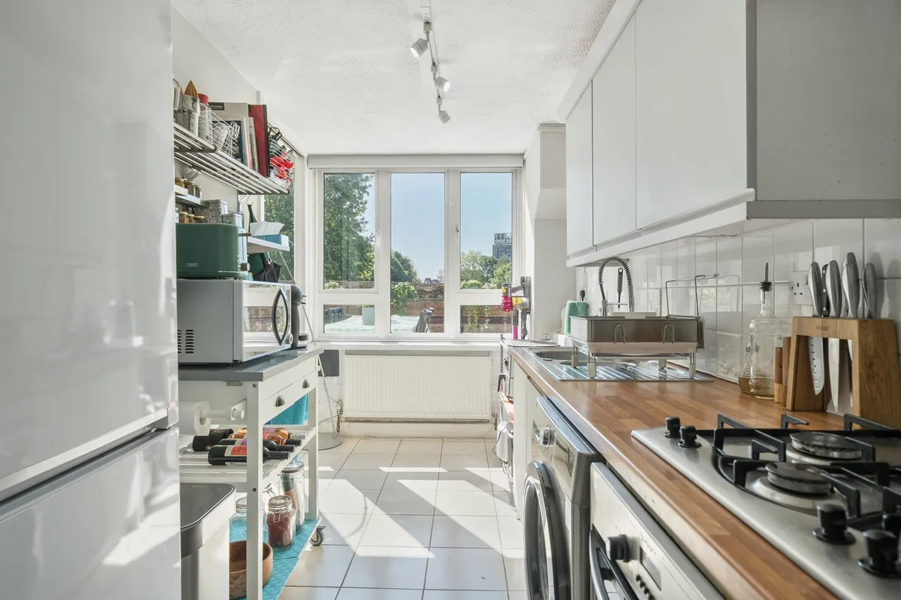 Elam Close, SE5, photo 3