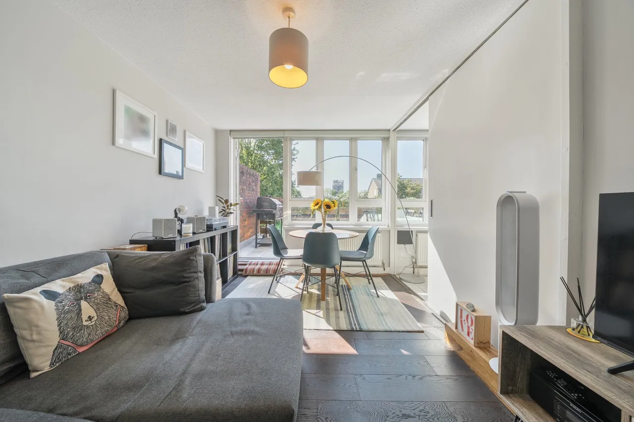Elam Close, SE5, photo 12