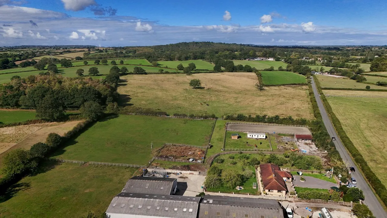 acres, Witham Friary, BA11, photo 3